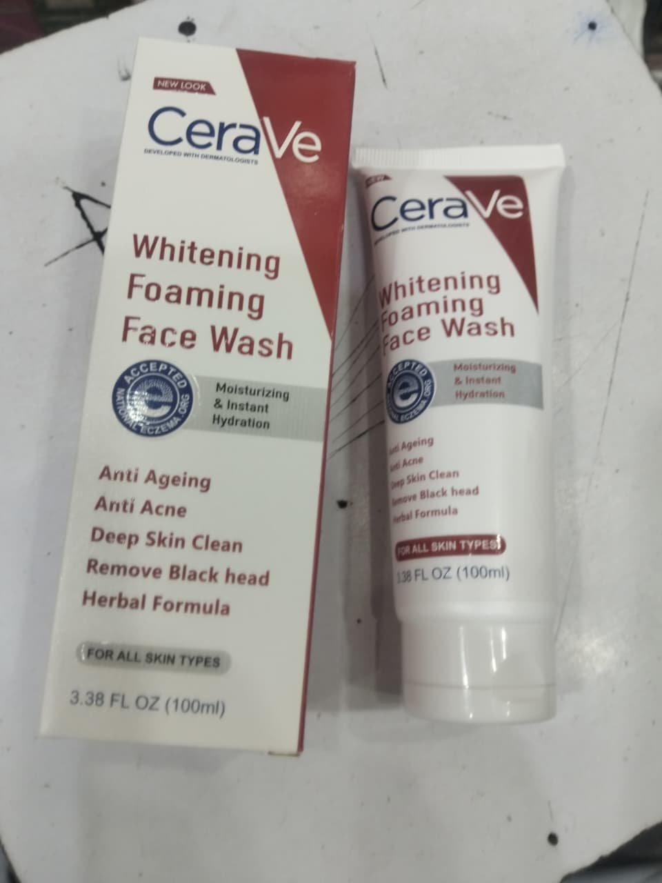 Cerave Foaming Face Wash - Image 5