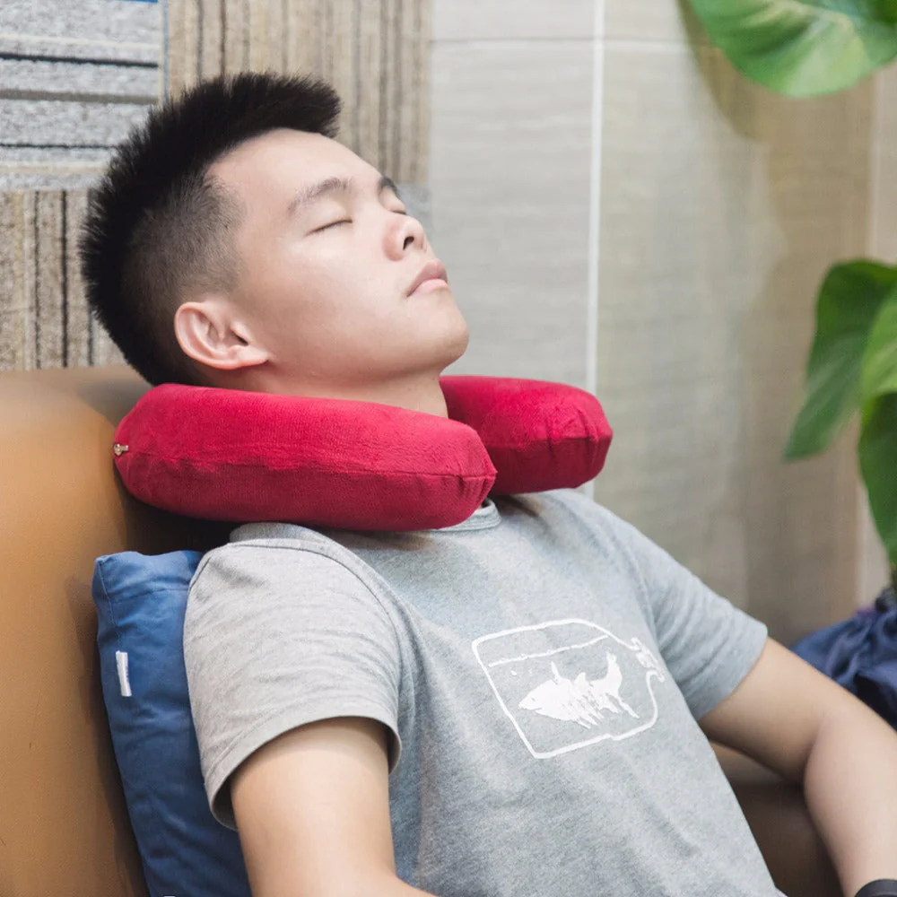 U Shaped Travel Neck Pillow Extremely Soft And Comfortable (Random...