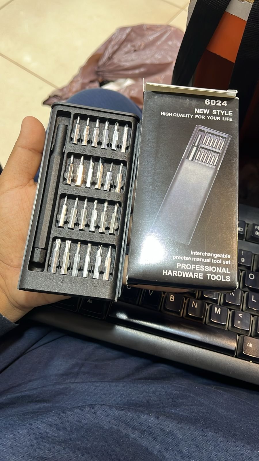 24 in 1 Screwdriver Bit Set Magnetic Disassembly Tool Durable Compact - Image 5