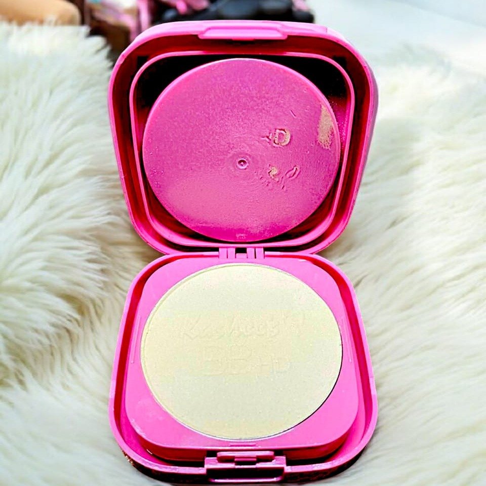 Kashees Bb HD Matte and Poreless 2 in 1 Face Powder - Image 3