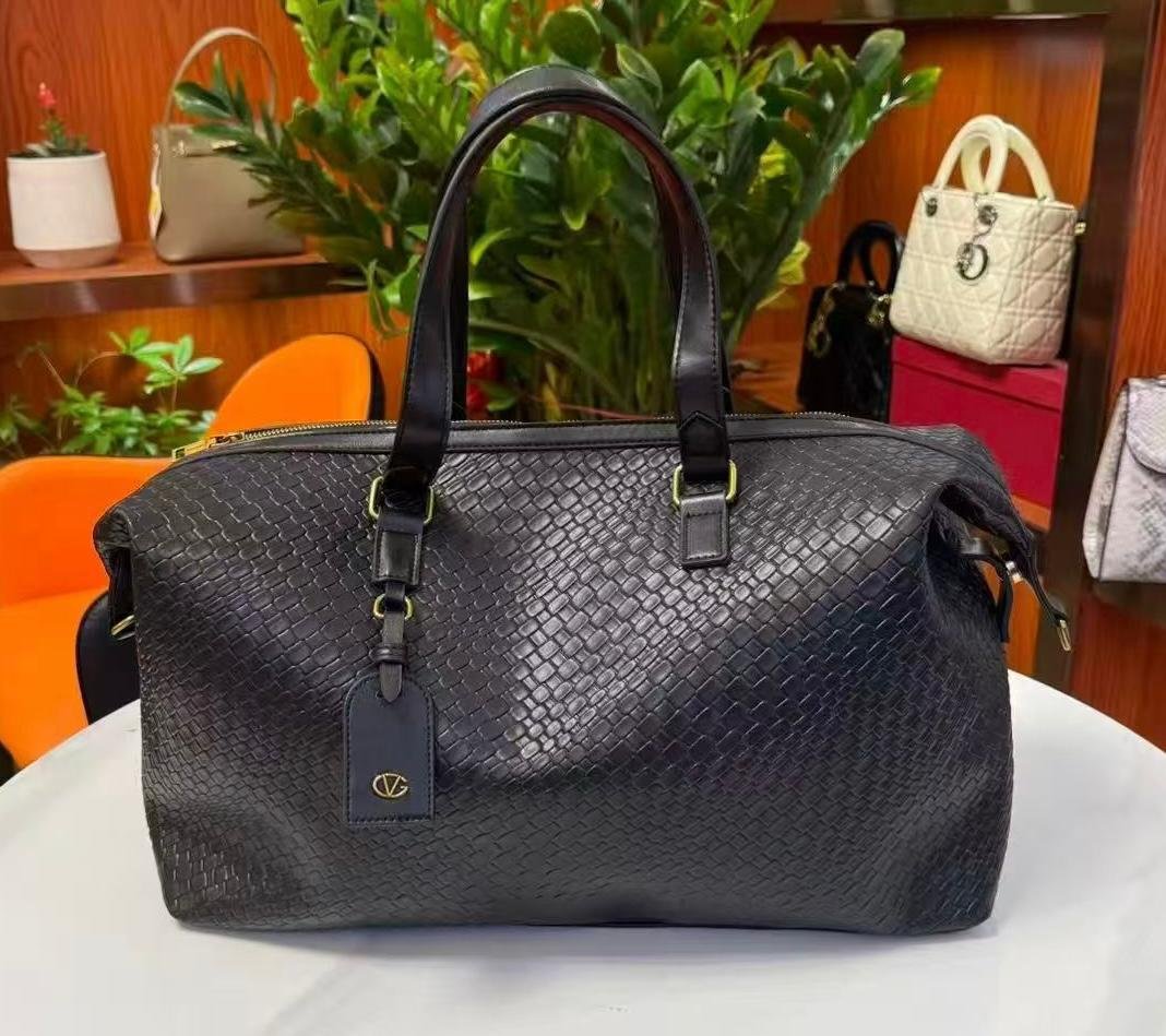 Luxury Valentino Imported Travel Duffel Bag (20 × 13 Inches)