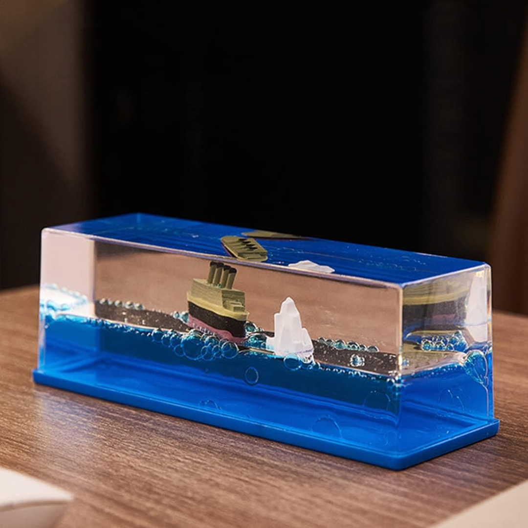 Titanic Unsinkable Fluid Drift Bottle - Image 4
