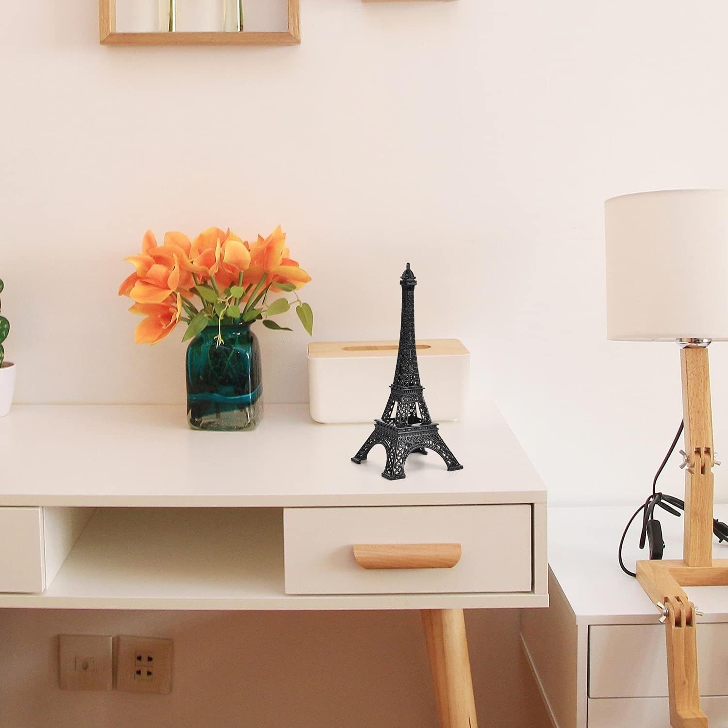 7-Inch Eiffel Tower Statue Home Decor - Image 3