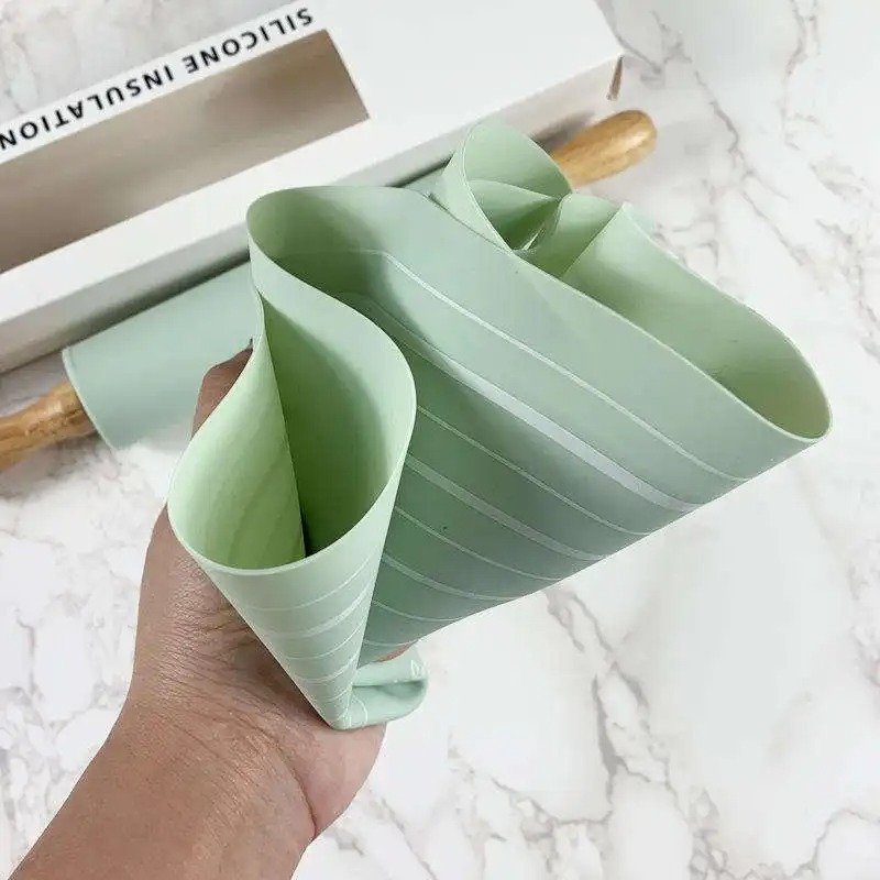 Silicone Dough Mat with Rolling Pin Set - Image 3