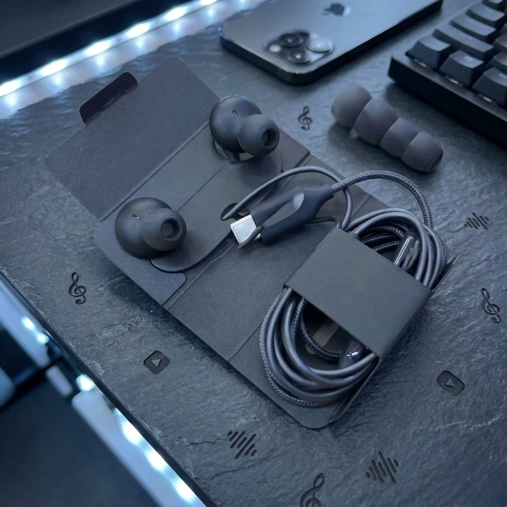 Ejk Handsfree Usb-C Earphones - Image 2