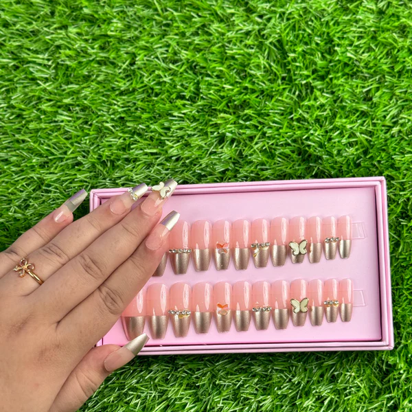 24 Pcs Blush Butterfly Nails (With Glue ) - Image 3