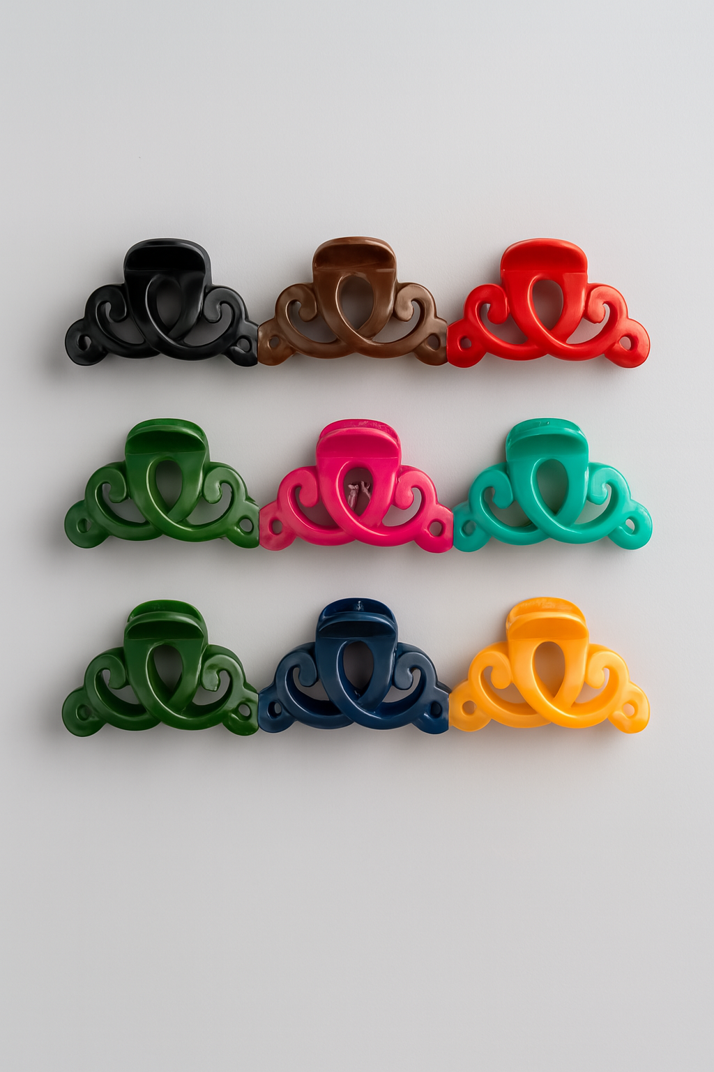 Large Plastic Hair Catchers - Image 3
