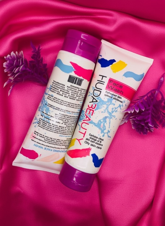 Huda Beauty Face Wash 100Ml - Image 5