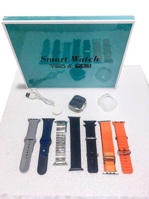 Y60 Ultra 7 In 1 Smart Watch (Random Color) - Image 3