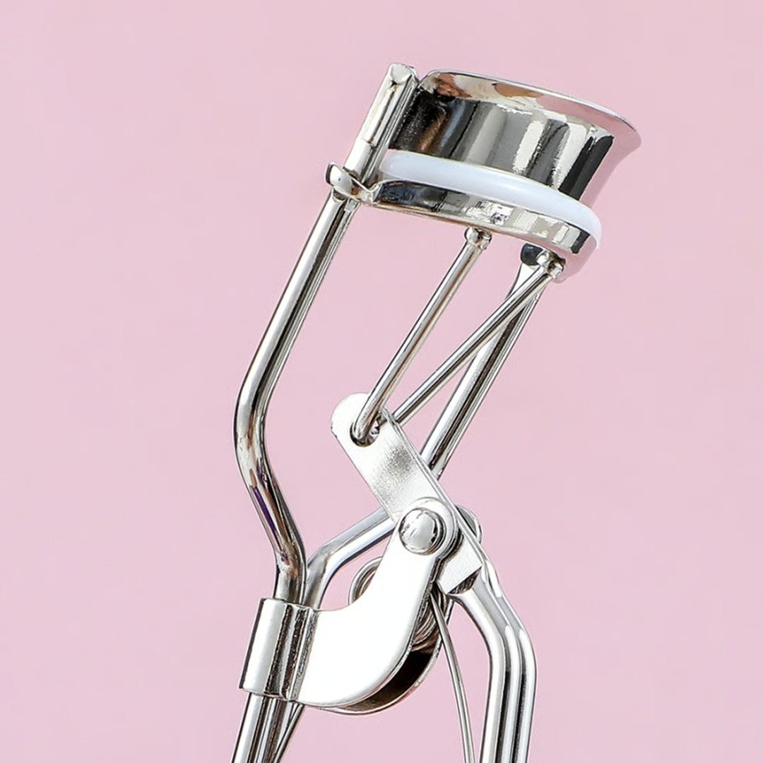 Eyelash Curler, Makeup Tool With Silicone Cushioned Curler Pad... - Image 3