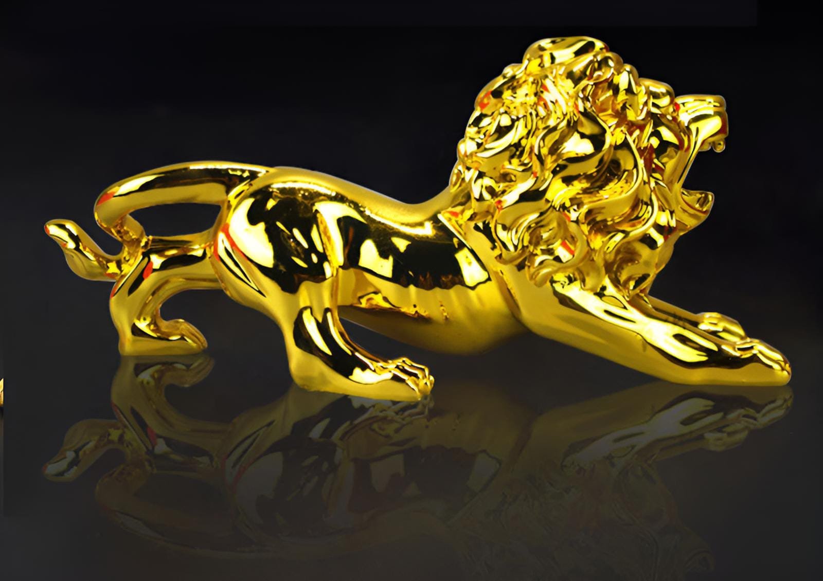 Get Golden Lion Car Dashboard Decoration - Image 5