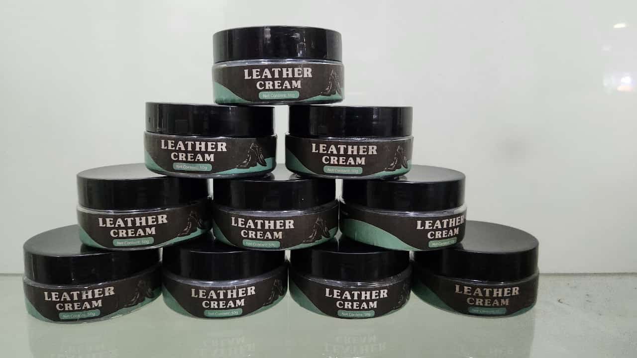 Shoe Care Kit A Complete Package For Every Kind Of Shoes - Image 3