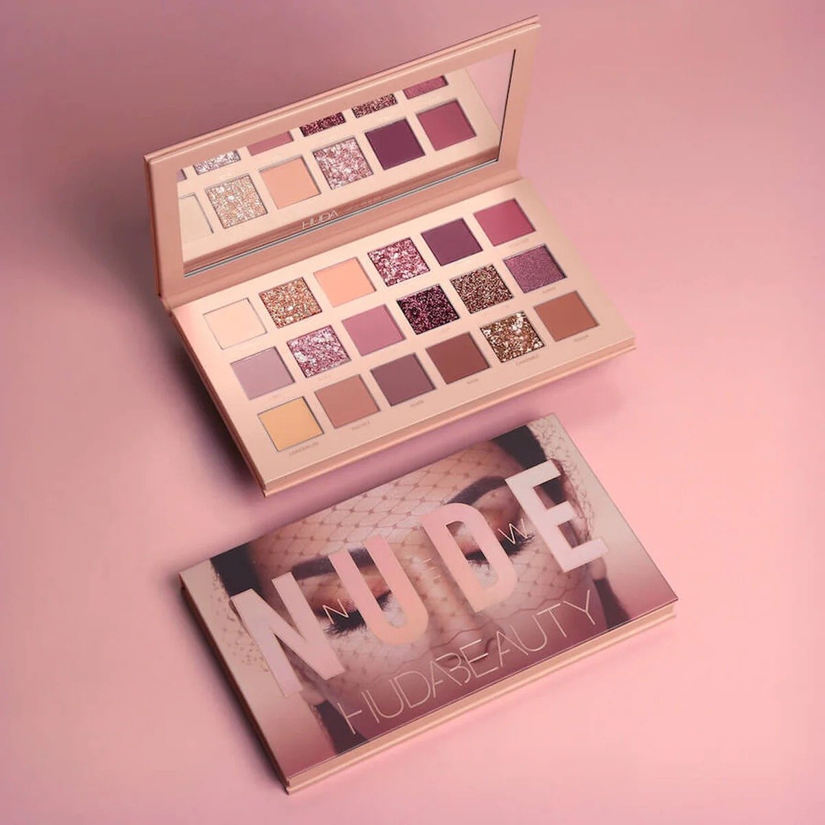 18 Shade Glittery - Matte Nude Eyeshadow Palette - Image 5