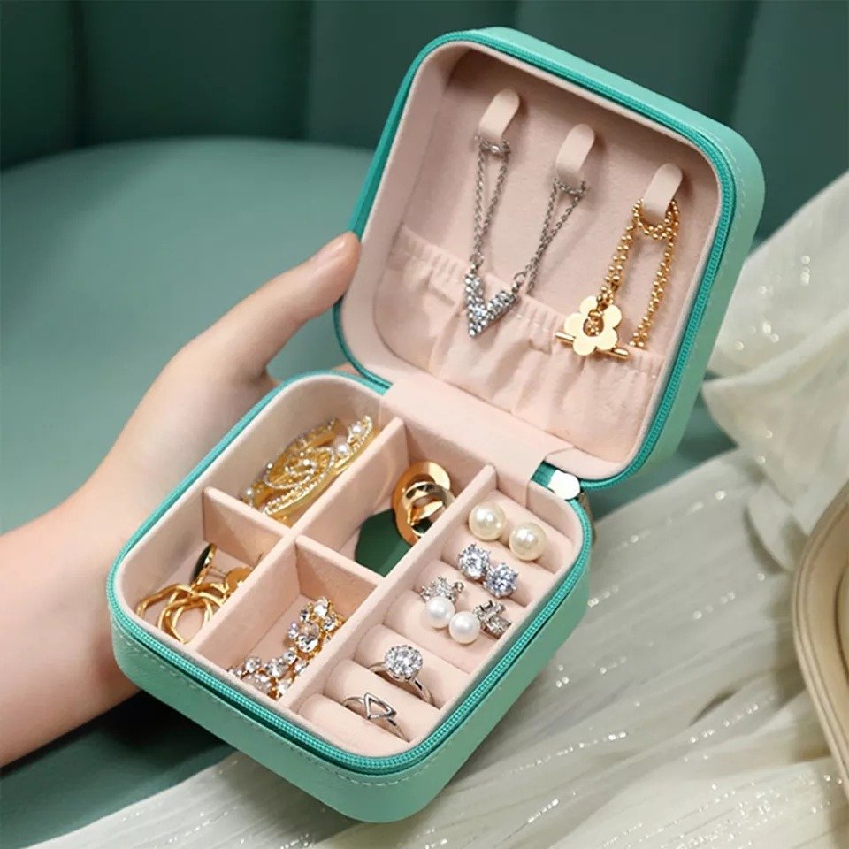 Travel Leather Pocket Jewellery Organizer With Box (Mix/Random Color)