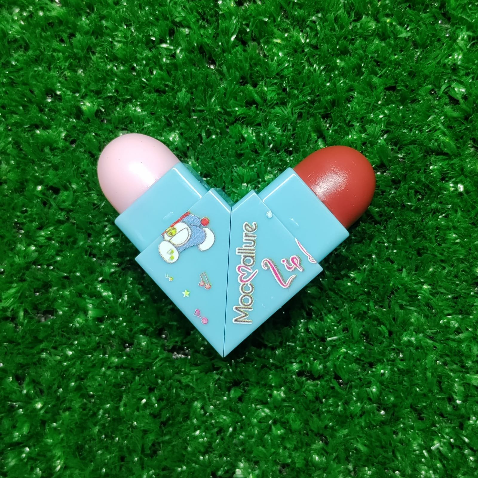 2 In 1 Moisturizing Lip Balm &Amp; Lipstick (Random Color)