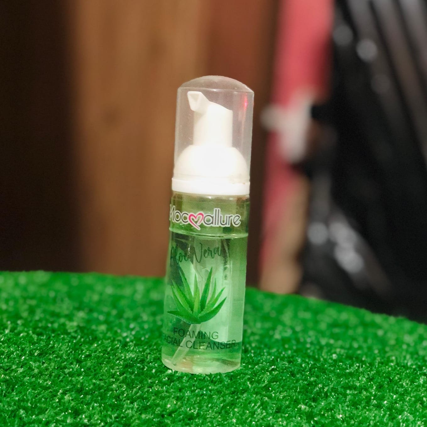 Mocallure Aloe Vera Foaming Facial Cleanser