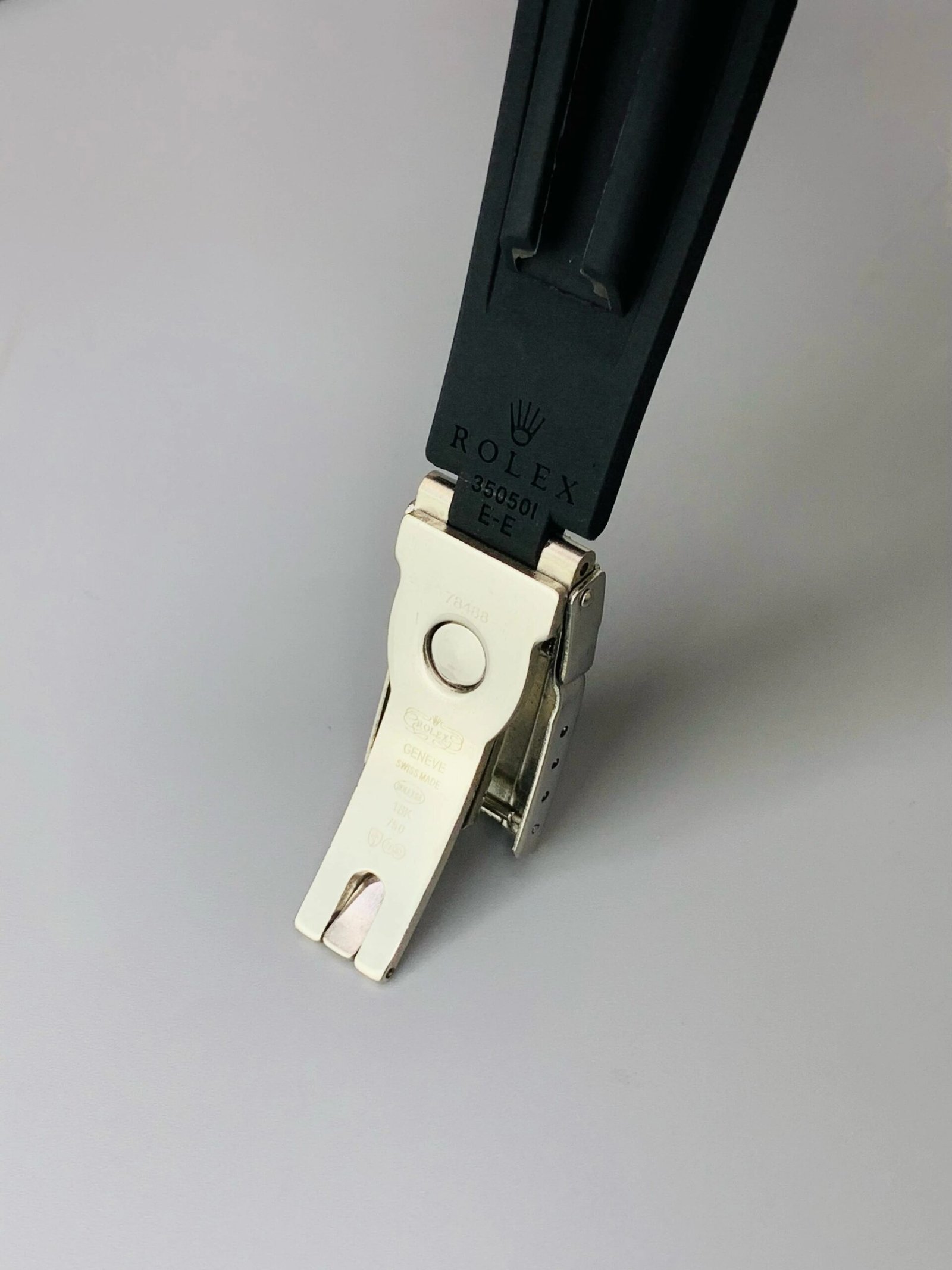 Rolex Oyster Perpetual Luxury Timepiece - Image 2