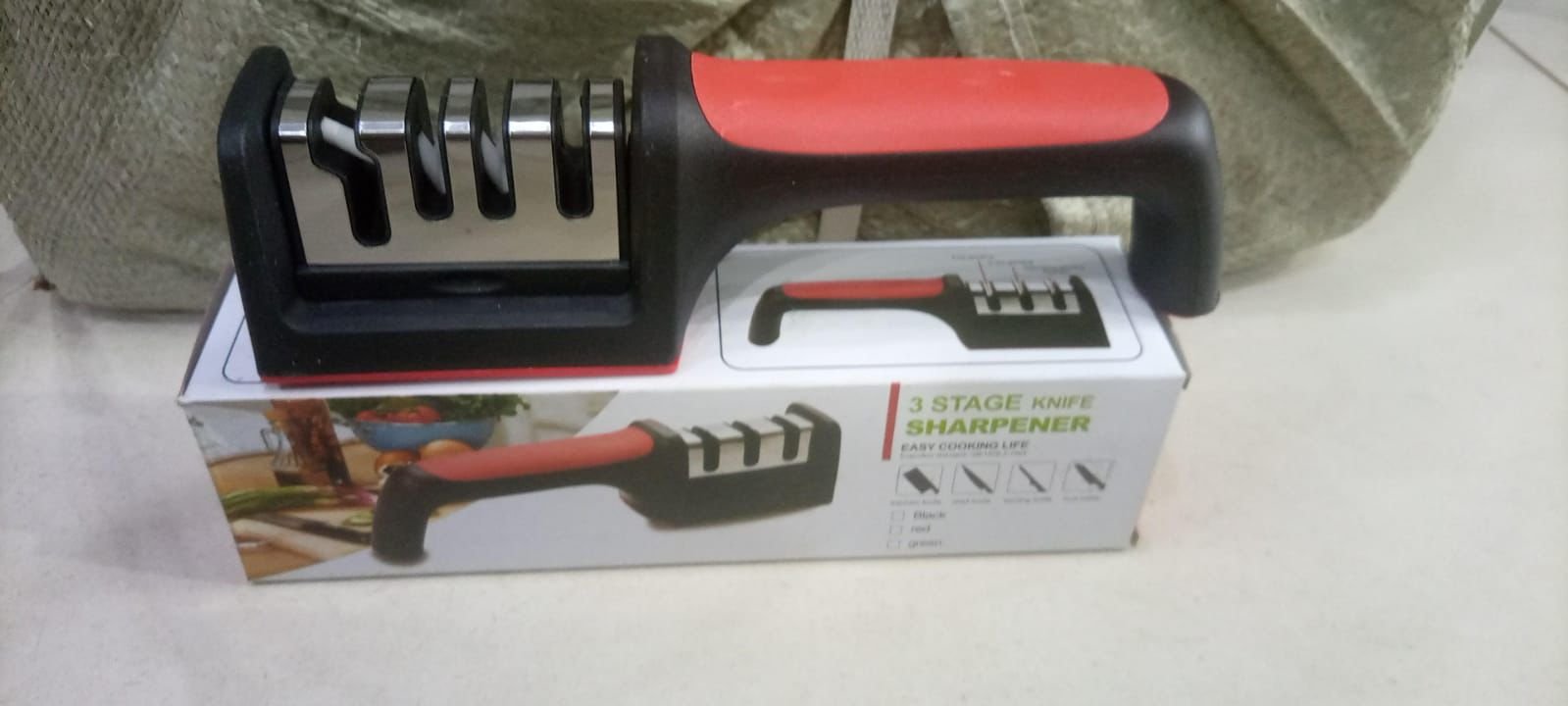 3-In-1 Diamond Coated Knife Sharpener Set with Ceramic Peeler - Image 5