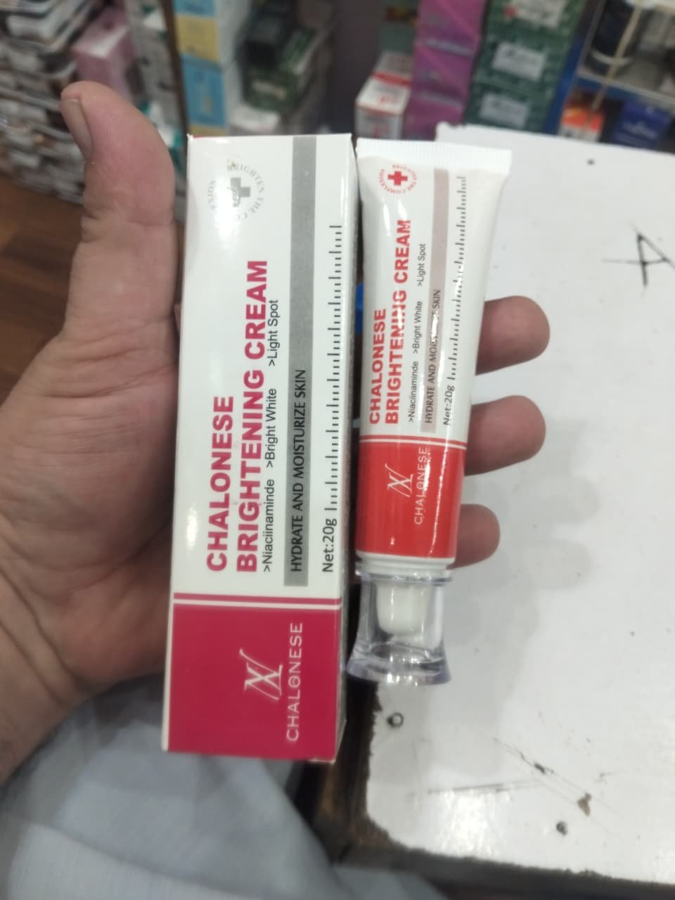 Chalonese Brightening Cream - Image 4