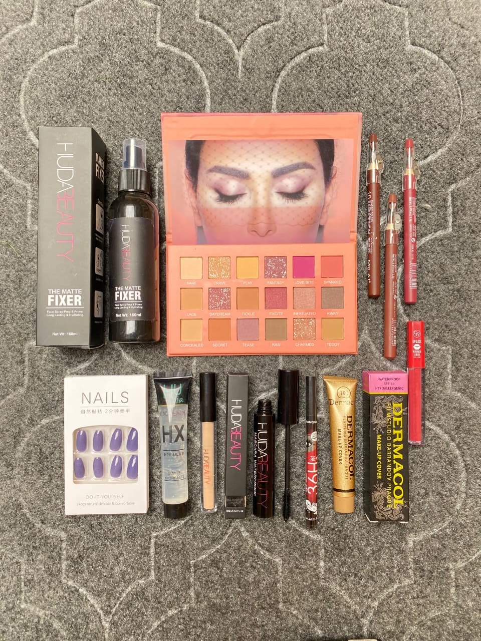 12 Items Complete Makeup & Beauty Deal Kit