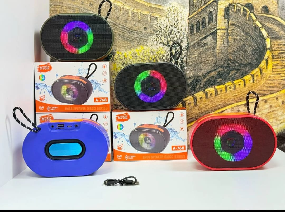 Portable Bluetooth Speaker Wireless Stereo Pairing - Image 3