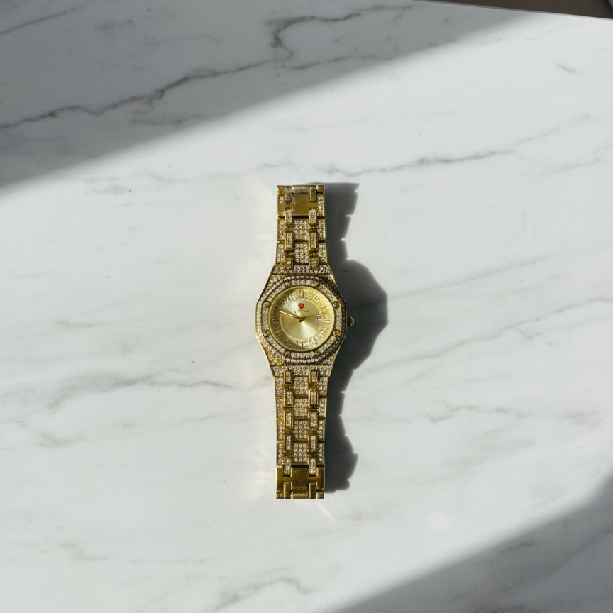 Luxury Gold Diamond-Studded Wrist Watch - Image 3