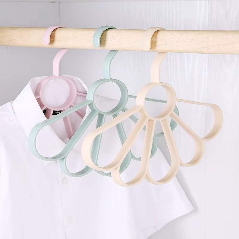 Flower Scarf Belt Hanger Multi Function Plastic Scarf Hanger 5 Holes - Image 3