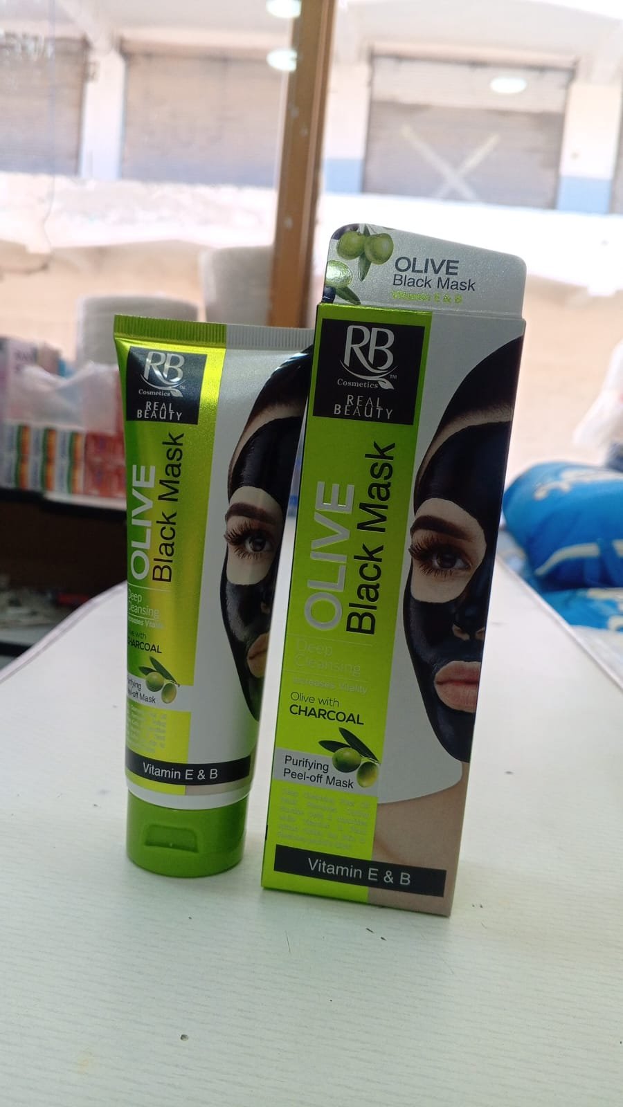 Rb Cosmetics Real Beauty Olive & Charcoal Black Peel‑off Mask - Image 4