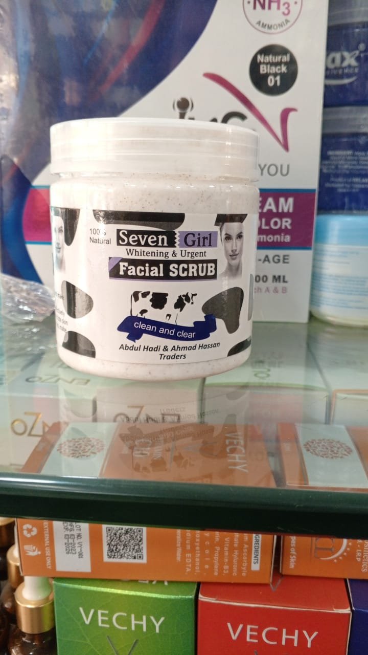 Seven Girl Whitening & Facial Scrub - Image 5