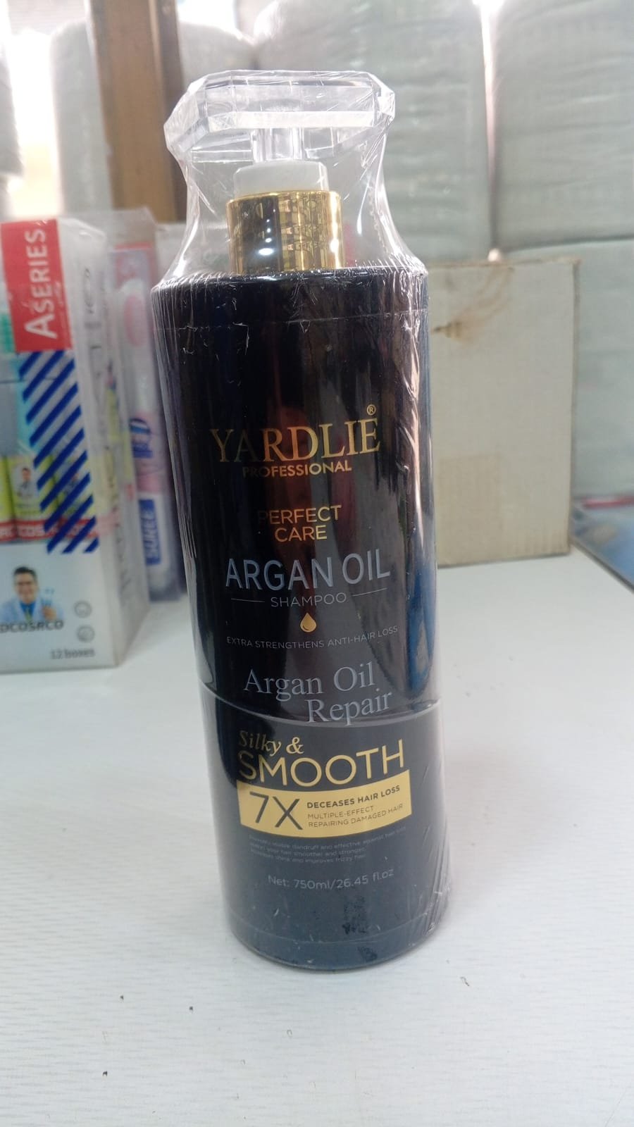 Yardlie Argan Oil Shampoo - Image 4