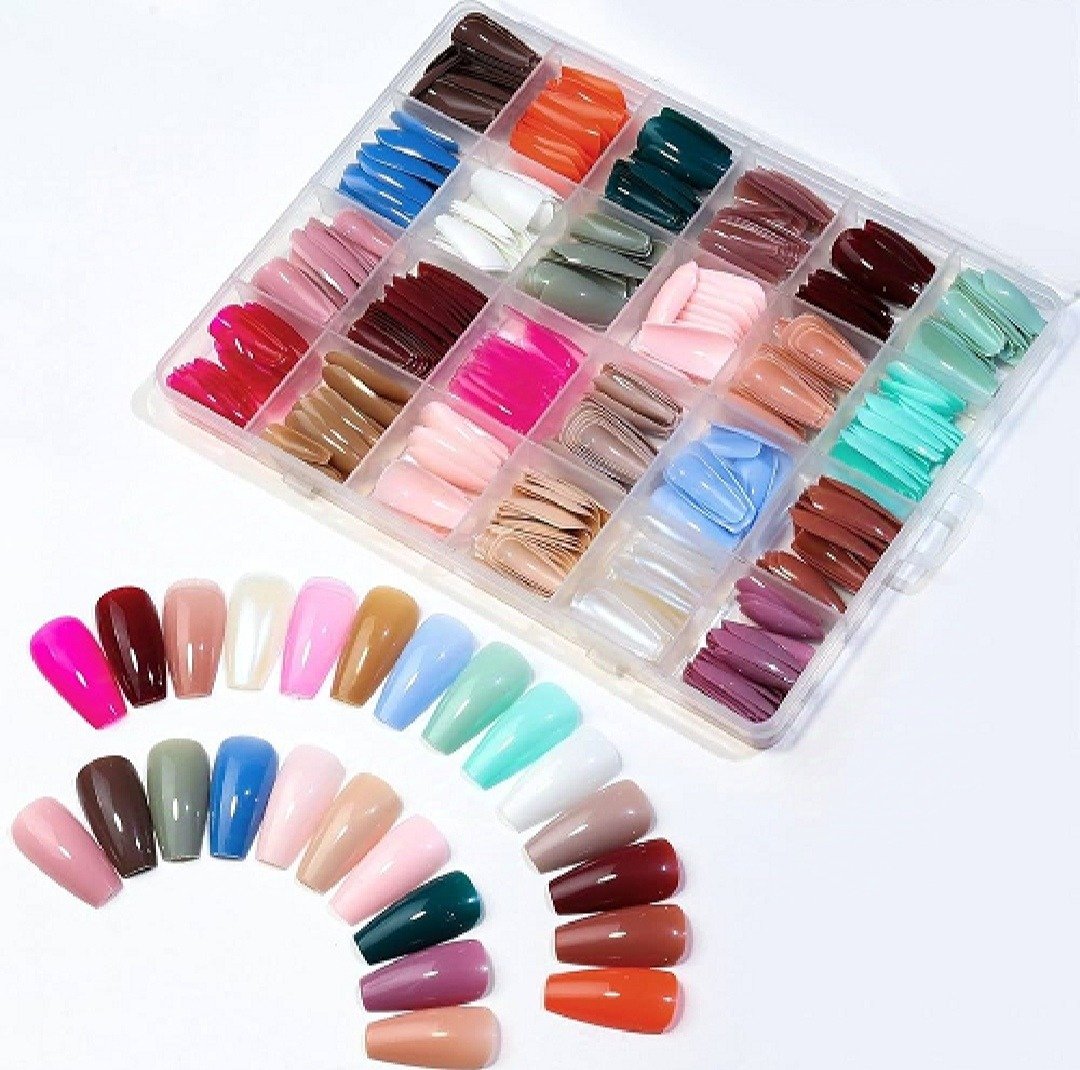 288 Pcs Colorful Nails Box - Image 5