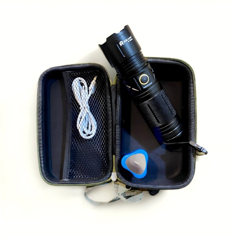 Ruilang P90 High Power Rechargeable Led Flashlight - Image 5